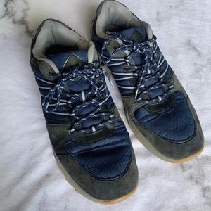 Men's Avia Walking Shoes Size 11